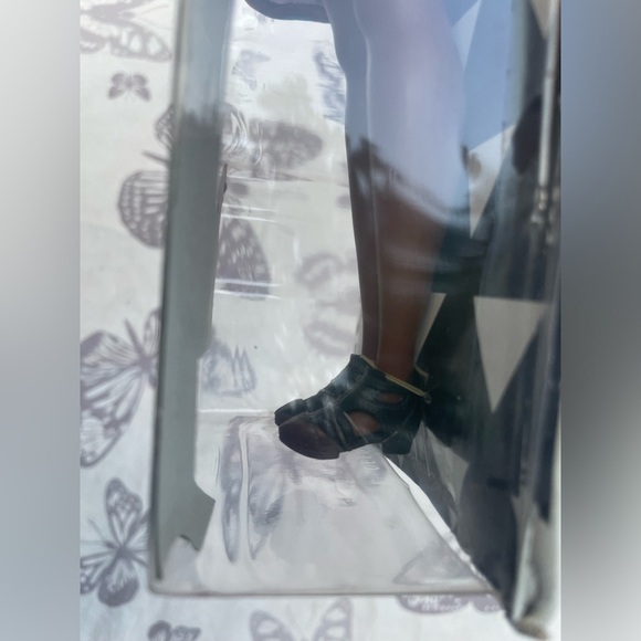 Barbie Fashionistas #57 Zig & Zag Curvy Doll - Picture 7 of 10